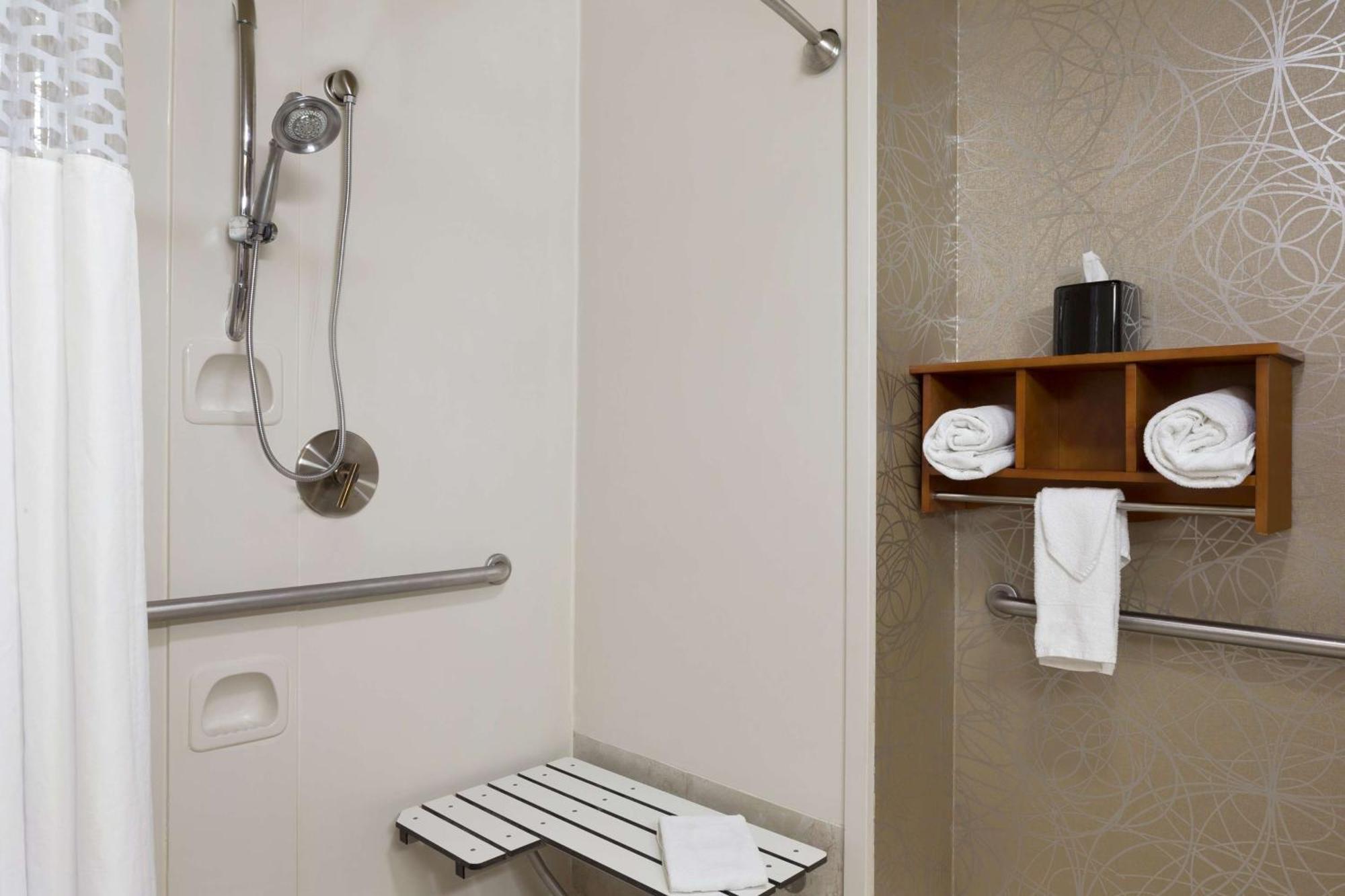Hampton Inn Пелл-Сити Экстерьер фото