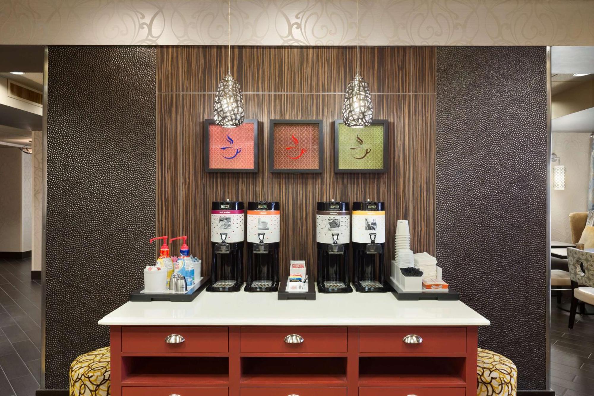 Hampton Inn Пелл-Сити Экстерьер фото